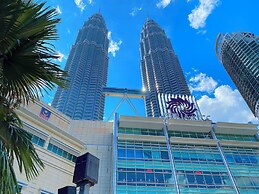 Neu Suites By Serenity Vacation Homes