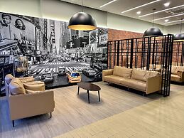 Neu Suites By Serenity Vacation Homes