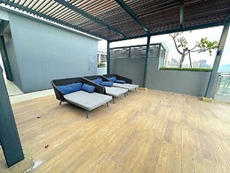 Neu Suites By Serenity Vacation Homes