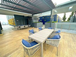 Neu Suites By Serenity Vacation Homes