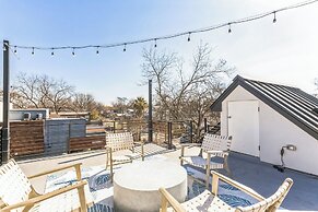 Chic Austin Getaway Brand New w/ Rooftop Patio!