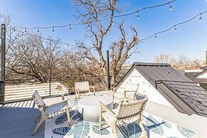 Chic Austin Getaway Brand New w/ Rooftop Patio!