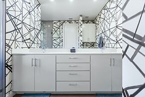 Trendy 3 Bedroom in South Austin!