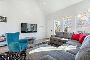 Trendy 3 Bedroom in South Austin!