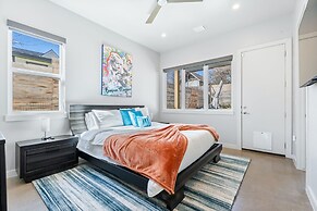 Trendy 3 Bedroom in South Austin!
