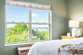 Sunset Daydream Elegant Condo on Table Rock!