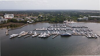 Sandestin Bungalo 38: Beach, Golf, & Fun!