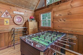 Mariettas Dream 2br in Mountains w/ Hot Tub!