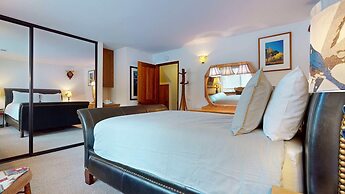 Serene Sierra Sanctuary - Experience Mammoth Magic