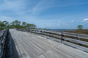 Sandestin Bungalo 45: Golf Cart, Pool, & More!