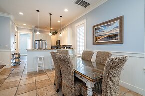 Sandestin Bungalo 45: Golf Cart, Pool, & More!