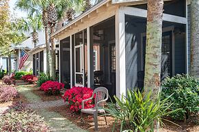 Sandestin Bungalo 45: Golf Cart, Pool, & More!