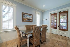 Sandestin Bungalo 45: Golf Cart, Pool, & More!