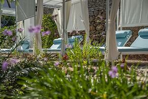 Emporio A Captivating 6-bed Villa in Nimborio