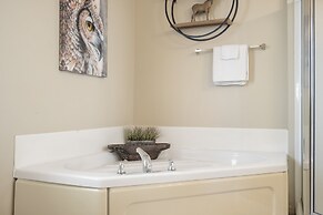 Whippoorwill Woods 3 BDR w- Tons of Amenities!