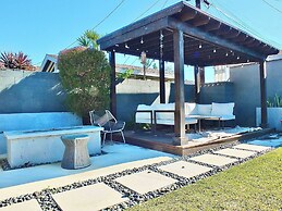 Bellflower Breeze Charming 3 BDR in Long Beach!