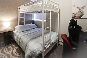 Downtown Granby Retreat & Spa