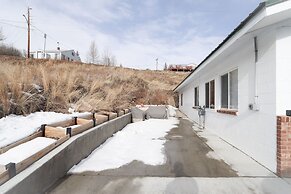 Downtown Granby Retreat & Spa