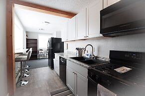 Downtown Granby Retreat & Spa