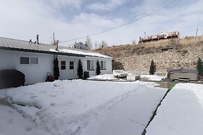 Downtown Granby Retreat & Spa