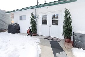 Downtown Granby Retreat & Spa