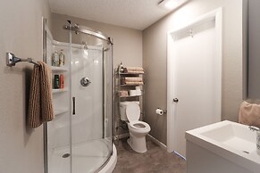 Downtown Granby Retreat & Spa