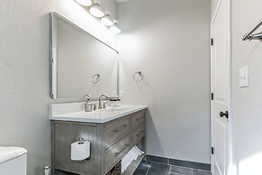 Retreat in Bouldin Creek Walkable to Restaurants