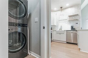 Retreat in Bouldin Creek Walkable to Restaurants