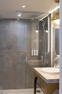 Kyriad Prestige Asnieres-sur-seine