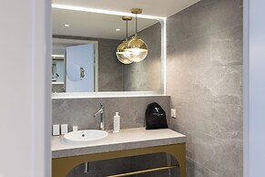 Kyriad Prestige Asnieres-sur-seine