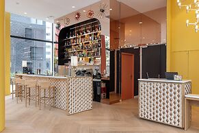 Kyriad Prestige Asnieres-sur-seine