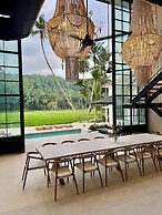 Miss Ceylon Unawatuna