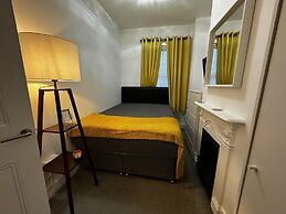 Onsite Apartments in Central Brentwood