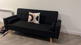 Luxury Studio Apartment