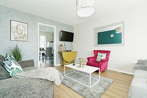 Canterbury Charm, Spacious 4 Bed House