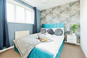 Canterbury Charm, Spacious 4 Bed House