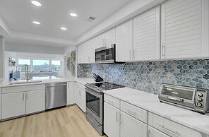 1408 Ocean Club by Avantstay Oceanfront Home w/ Amazing Views!