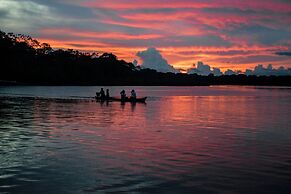 Eywa Lodge Amazonas: Luxurious Eco Escape – All-Inclusive Adventure in
