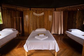 Eywa Lodge Amazonas: Luxurious Eco Escape – All-Inclusive Adventure in
