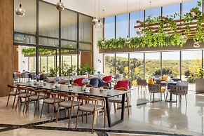 Ramada Encore by Wyndham Istanbul Arnavutkoy