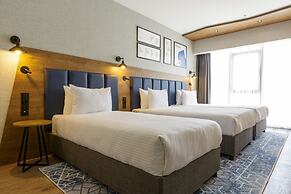 Ramada Encore by Wyndham Istanbul Arnavutkoy