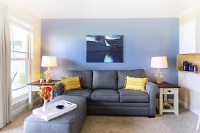 10 D, One Bedroom Condo