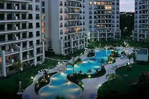 Elegant Oceanview Penthouse - Steps from Jaco Beach & Nightlife