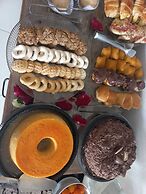 Pousada Sinhá Moça Campos Ltda