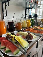 Pousada Sinhá Moça Campos Ltda