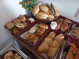 Pousada Sinhá Moça Campos Ltda