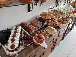 Pousada Sinhá Moça Campos Ltda