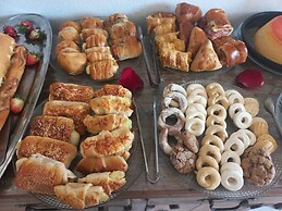 Pousada Sinhá Moça Campos Ltda