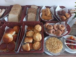 Pousada Sinhá Moça Campos Ltda