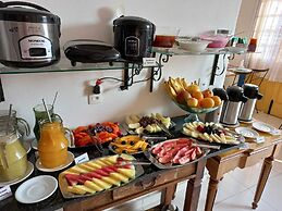 Pousada Sinhá Moça Campos Ltda